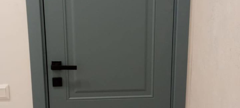 Установка двери из ПВХ